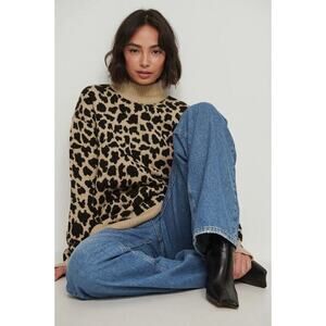 NA-KD Women's Leo Knitted Sweater in Beige/Black Medium MSRP $59.95